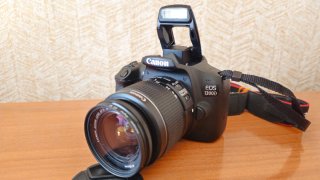 Cámara Canon 1300D + Accesorios