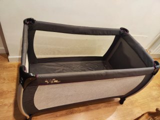 Cuna de viaje plegable