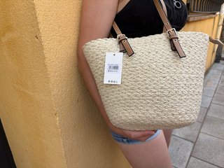 Bolso de rafia beige