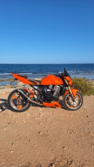 Kawasaki Z1000