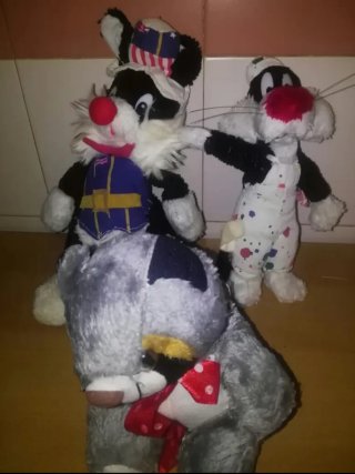 Lote de 3 peluches de gatos