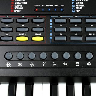 - RockJam piano teclado portátil 49 teclas