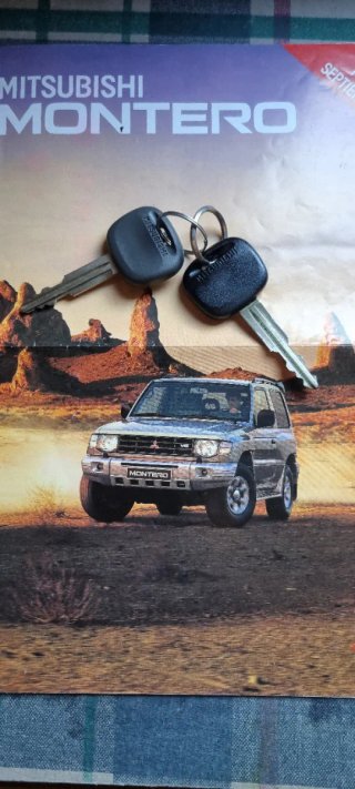 Mitsubishi Montero 1999