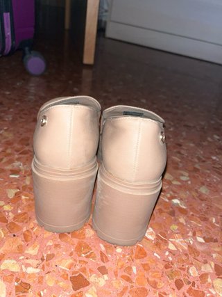Mocasines beige tacón plataforma mujer