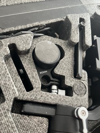 DJI Ronin SC Gimbal y Accesorios