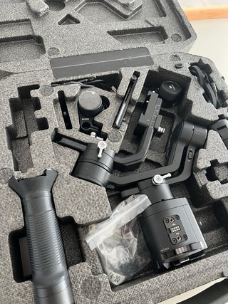 DJI Ronin SC Gimbal y Accesorios