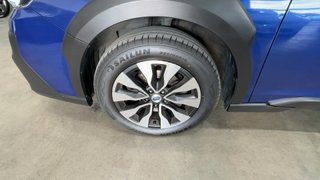 Subaru OUTBACK 2.5i Touring CVT Lineartronic AWD (2023)