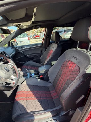 Volkswagen Golf GTI TCR