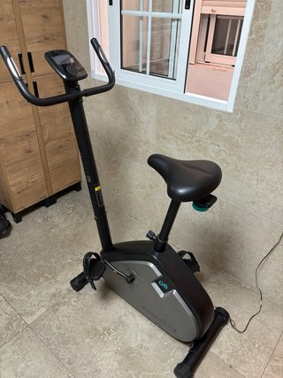 Bicicleta Estática Doymos Essential 06