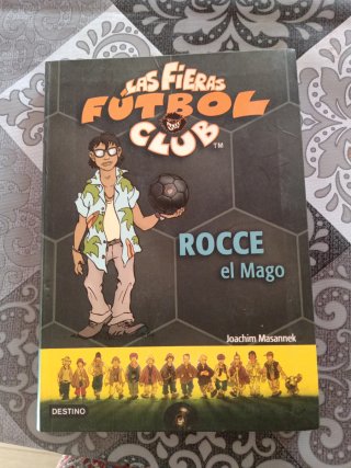 Las Fieras fútbol club Rocce el mago / [trad. d...