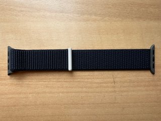 Apple Watch 41mm. Midnight Sport Loop