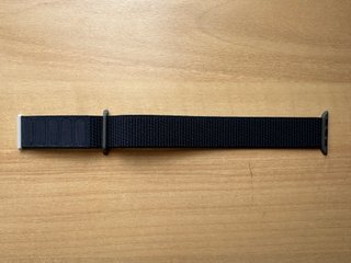Apple Watch 41mm. Midnight Sport Loop