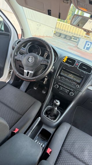 Volkswagen Golf VI 1.6 TDI 2011 Excelente Estado