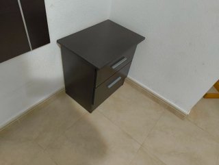 Cabecero y 2 mesillas habitación