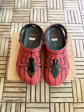 Crocs Spider-Man Talla 43