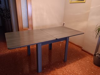 Mesa y 8 Sillas Comedor