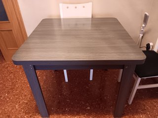Mesa y 8 Sillas Comedor