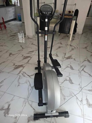 Bicicleta Elíptica DOMYOS VE 750