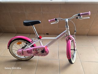 Bicicleta infantil rosa BTWIN