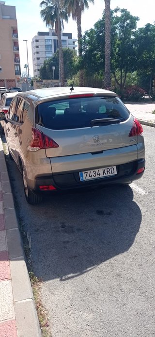 Peugeot 3008 allure 1.6 120 cv automático 2016