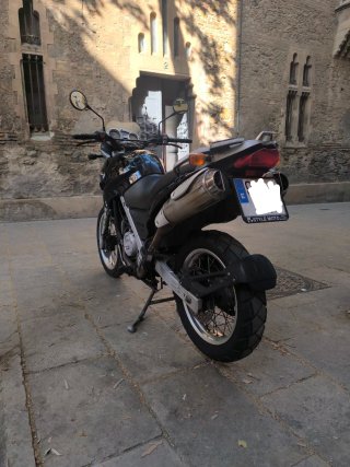 BMW F650GS negra 2006