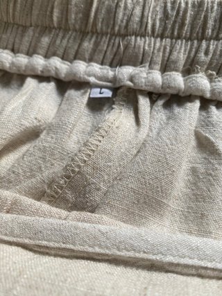 Falda larga beige bordada