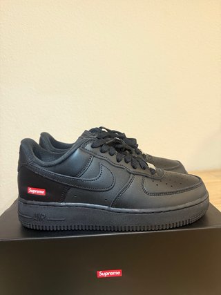 Nike Air Force 1 Supreme Negro Talla 40.5