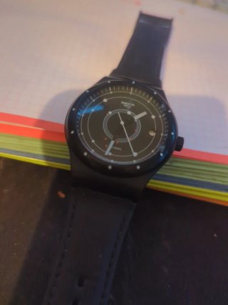 Reloj Swatch Negro