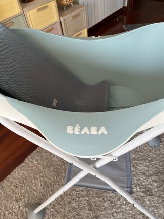 Bañera Beaba con soporte y acolchado