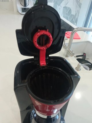 Cafetera Russell Hobbs Roja