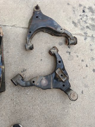 Brazos Suspensión Toyota Land Cruiser J15