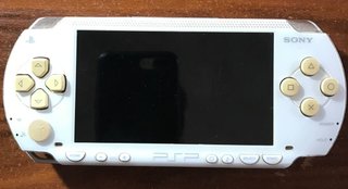 Consola PSP Sony Blanca + Regalo