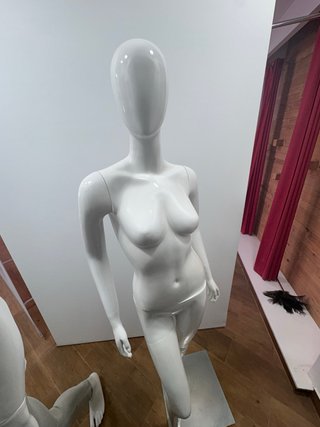 Maniquí blanco