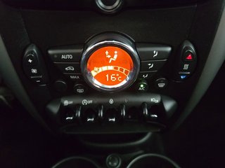 MINI Countryman One D 66 kW (90 CV)