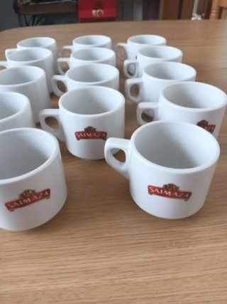 15 Tazas de Café de Porcelana Blanca