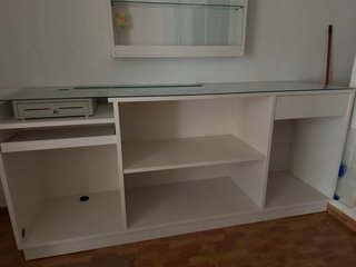 Mostrador tienda blanco con cristal