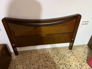 Conjunto 2 mesitas y cabezal de madera