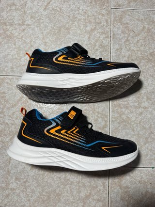 Zapatillas Deportivas UTWO Talla 38 Negras Naranja