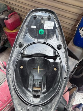 Asiento Yamaha neos