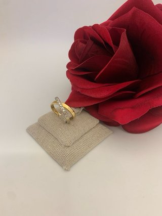 Anillo con diamantes en Oro 18kl