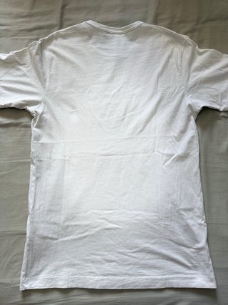 Camiseta Comme des Garçons PLAY Corazón Rojo