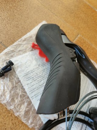 Shimano GRX ST-RX820-LA + Pinza BR-RX820 Nuevo
