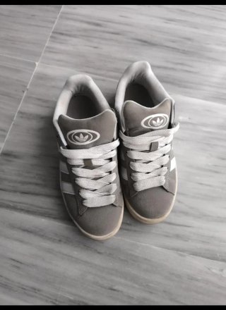 Adidas Campus Grises y Blancas
