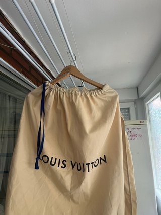 Funda Saco Traje Louis Vuitton Beige