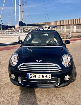 MINI Cabrio 2012
