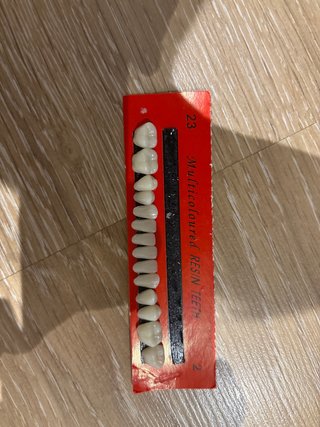Dientes artificiales para prótesis inferior