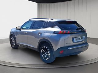 Peugeot e-2008 Eléctrico Allure 100 kW (136 CV)