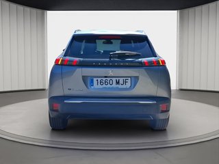 Peugeot e-2008 Eléctrico Allure 100 kW (136 CV)