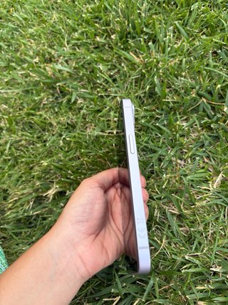 iPhone 14 Morado Casi Nuevo