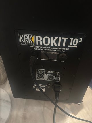Pareja KRK Rokit 10-3 G4 Monitores Activos + Sub